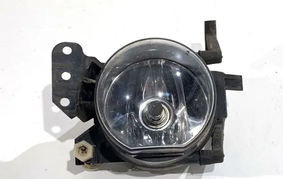 BMW X3 E83 Front fog light 6910792