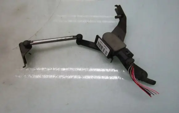 Infiniti Q50 Headlight/headlamp level sensor 5381289901