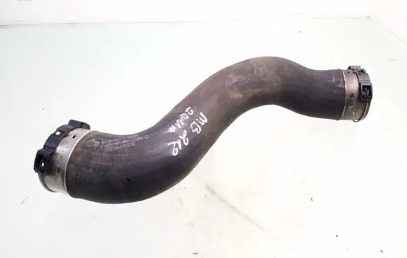 Mercedes-Benz E W212 Intercooler hose/pipe A2045282182
