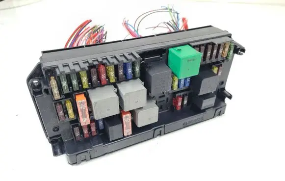 Mercedes-Benz E W212 Fuse module A2129004500 A2124422000 A2129011200