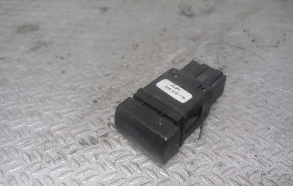 Seat Ibiza III (6L) Passenger airbag on/off switch 6L1919235