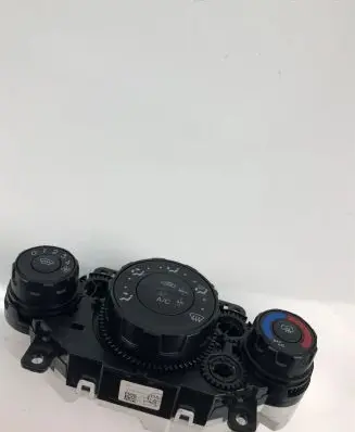 Ford Fiesta Interior fan control switch 8A6118549