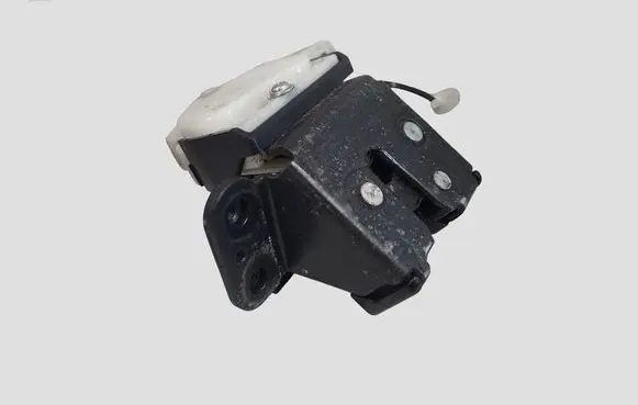 Mazda 6 Tailgate/trunk/boot lock/catch/latch