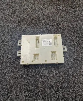 Mercedes-Benz GLE (W166 - C292) SAM control unit A1669011402