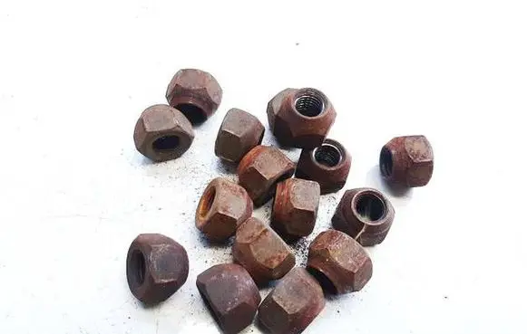 Toyota Yaris Nuts/bolts 