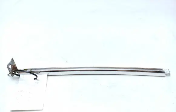 Mercedes-Benz COMPAKT W115 Rear door windshield rail