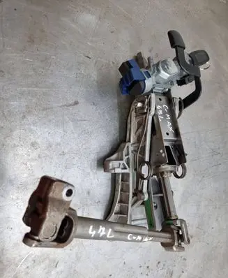 Ford C-MAX I Steering wheel axle 4M513C529AA