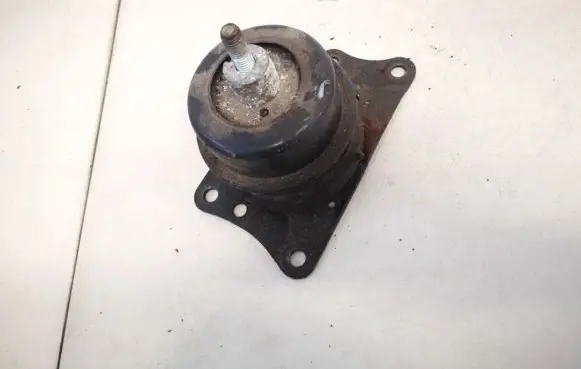Volkswagen Polo Engine mount bracket 6q0199262an