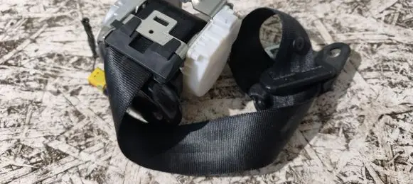 Audi A5 Rear seatbelt 8W8857806A