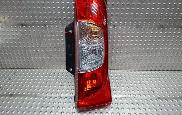 Fiat Fiorino Rear/tail lights S26282624 01353205080E