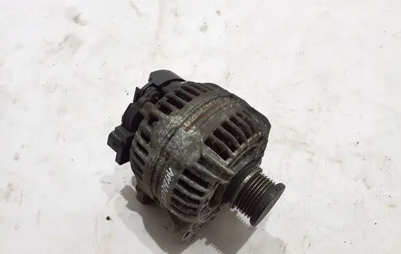 Volkswagen Amarok Generator/alternator 03L903023P