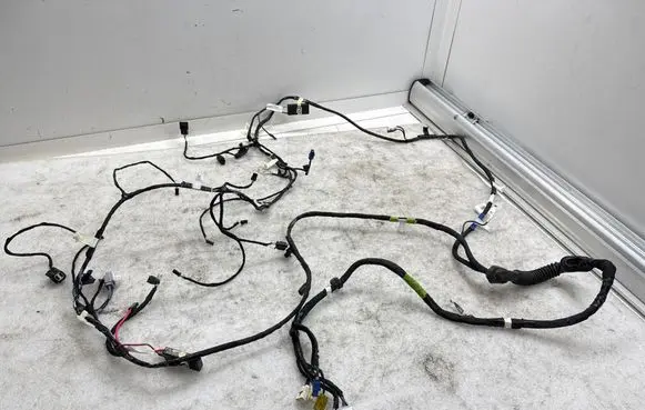 Tesla Model X Tailgate/trunk wiring harness 203244301A S32580617154 P2032443