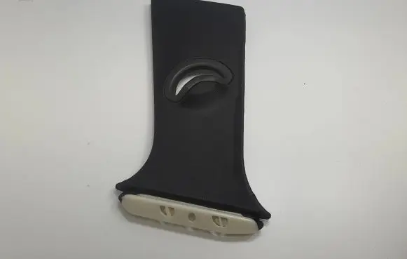 (B) pillar trim (top)