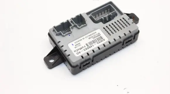Land Rover Range Rover L405 Seat heating relay AW9314B663AD