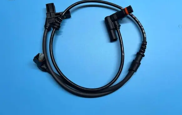 Mercedes-Benz CLS C218 X218 Brake pads wear sensor A2124403213