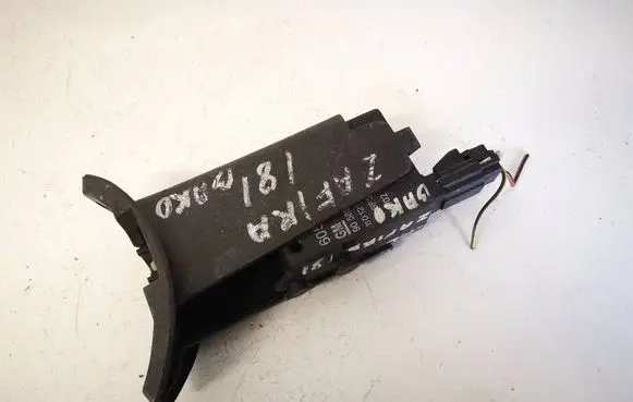 Opel Zafira A Central locking motor 2015750 002015750