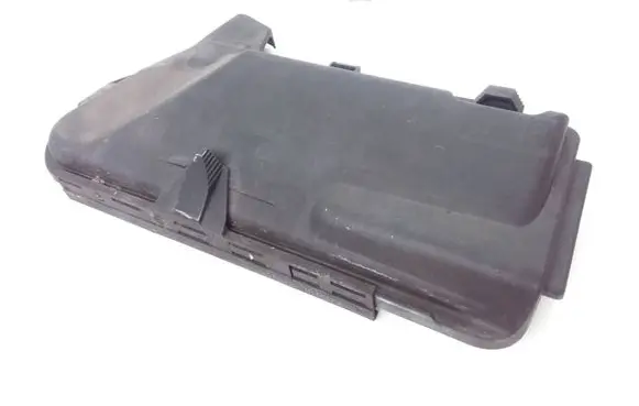 Mercedes-Benz CLS C219 Fuse box cover A2115400582