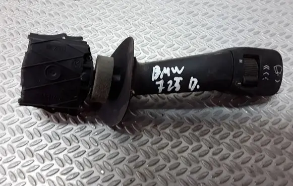 BMW 7 E38 Wiper control stalk