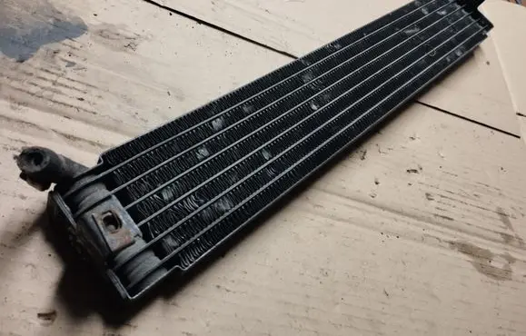 Chrysler PT Cruiser Transmission/gearbox oil cooler 05086548AB
