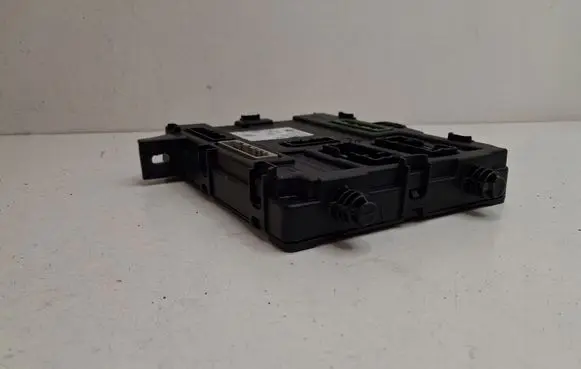 Nissan Qashqai Combustion control unit/module 284B16FP2C