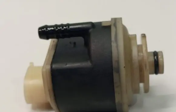 BMW 5 F10 F11 Fuel filter heater 13328517897 8517897