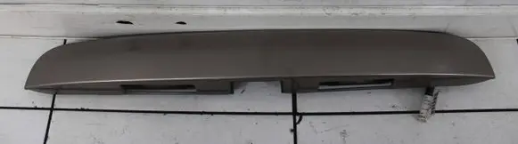 Nissan Note (E11) Trunk door license plate light bar 