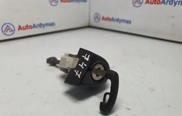 BMW 3 F30 F35 F31 Front door lock (next to the handle) 7310731 51217310731