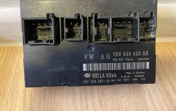 Volkswagen Golf V Comfort/convenience module 1K0959433AK 5DK00858318