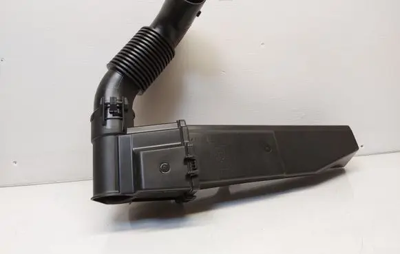 Opel Crossland X Air intake duct part 9670851680
