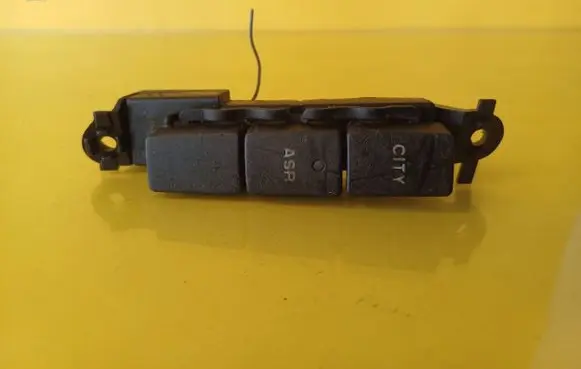 Fiat Stilo Traction control (ASR) switch B569