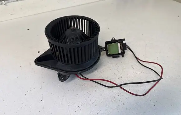 Opel Vivaro Heater fan/blower 