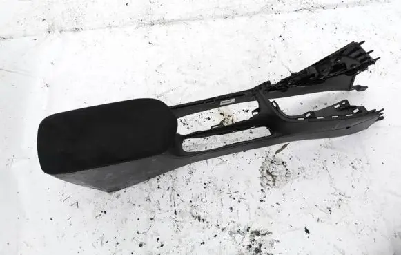 Honda Civic IX Armrest gn32113870 gn321-13870