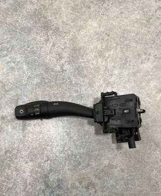 Hyundai Sonata Other switches/knobs/shifts 3613M02610