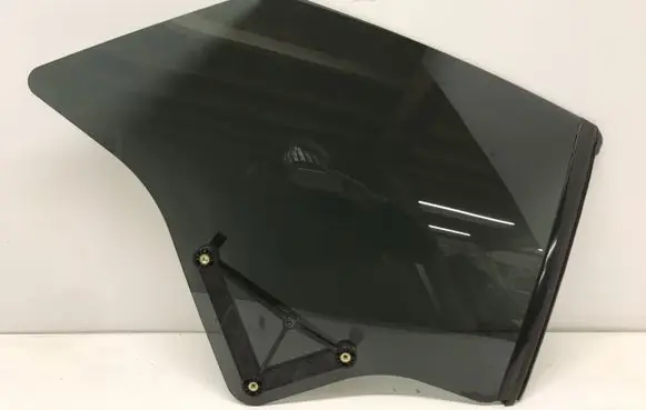 Mercedes-Benz E W238 Sliding door window/glass A2386703200