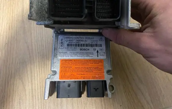 Ford Focus Airbag control unit/module 4M5T14B056BJ 650074720501 0285001552