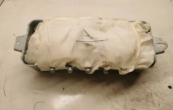 Jeep Grand Cherokee Passenger airbag P68195938AA