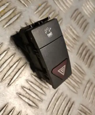 Mercedes-Benz E W212 Hazard light switch 2128207210