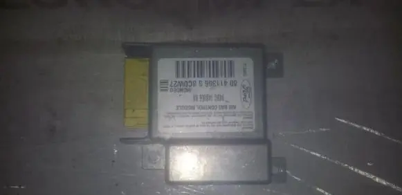 Ford Mondeo MK I Airbag control unit/module 94bg14B056BA 8080138156