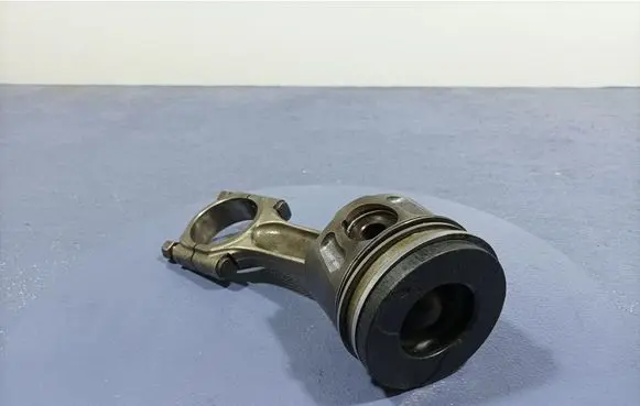 Citroen C5 Piston