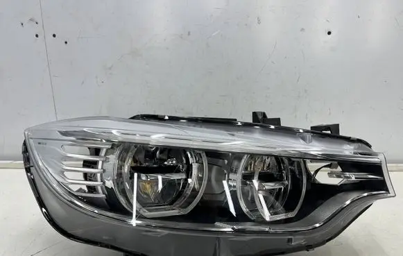 BMW 4 F32 F33 Headlight/headlamp 7460620