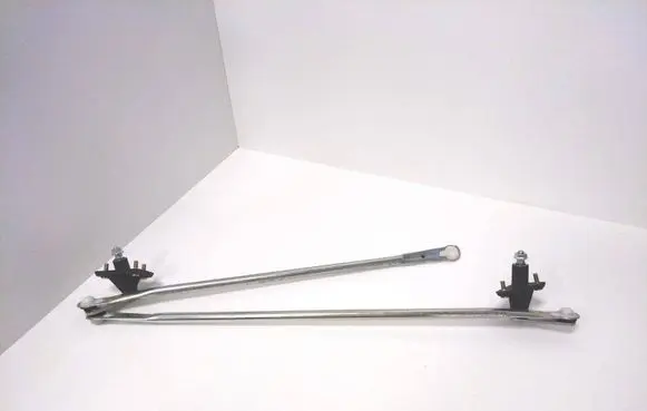 Mitsubishi Colt Front wiper linkage MB821114