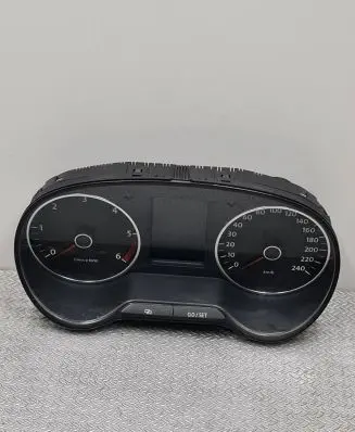 Volkswagen Polo V 6R Speedometer (instrument cluster) 6R0920861K 1200010116