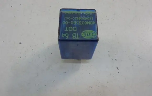 Audi A4 S4 B5 8D Other relay 4DM00336000