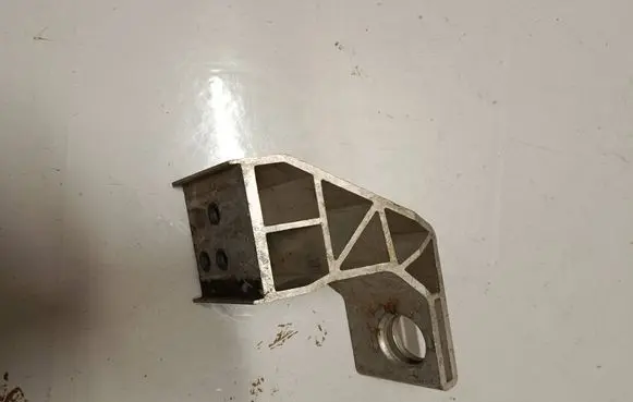 Mercedes-Benz C W205 Radiator mount bracket A2055014120