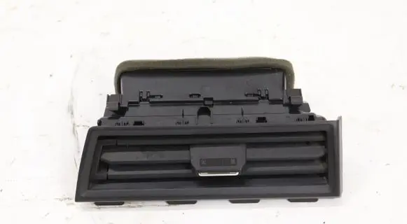 Seat Arona Dash center air vent grill 6F1820902M