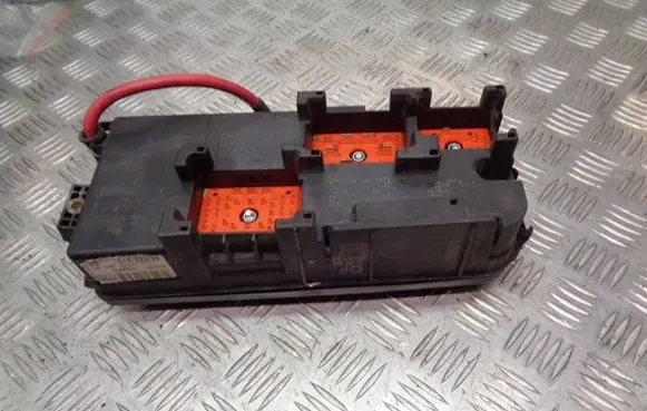 Opel Vectra C Fuse box cover 460023260