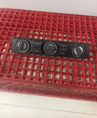 BMW 5 E60 E61 Climate control unit 9177712 900252290008