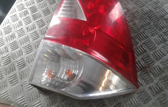 Honda FR-V Rear/tail lights
