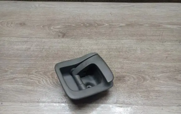 Volvo V70 Engine bonnet (hood) release handle 30634786