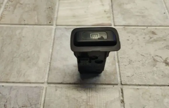 Honda Civic Windscreen/window heater switch 50366